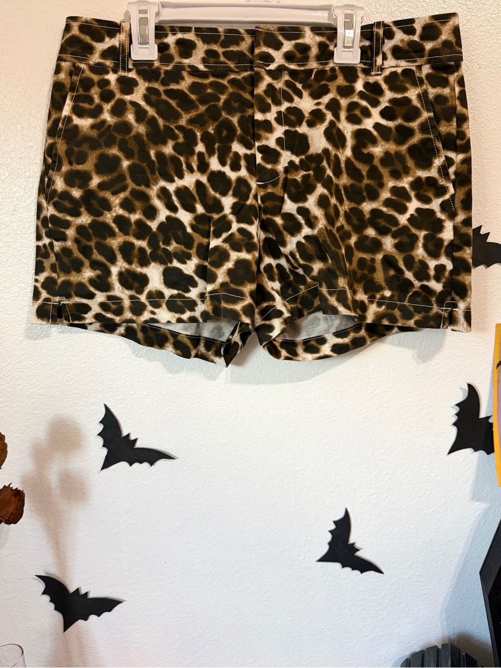 New York & company Leopard Print Women’s Shorts size 6 - Picture 13 of 17